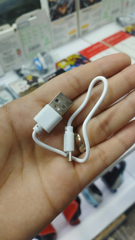 اسپیکر مینی جی بی ال (JBL)